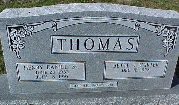 Henry Daniel &  Bette Jane Carter Thomas Gravestone Photo