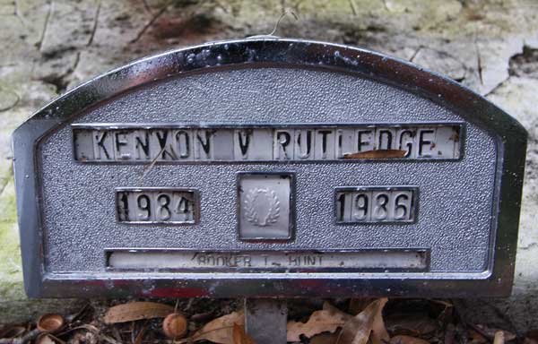 Kenyon V. Rutledge Gravestone Photo