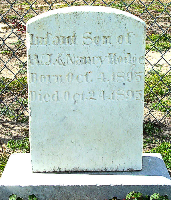 (Infant Son) Hodge Gravestone Photo