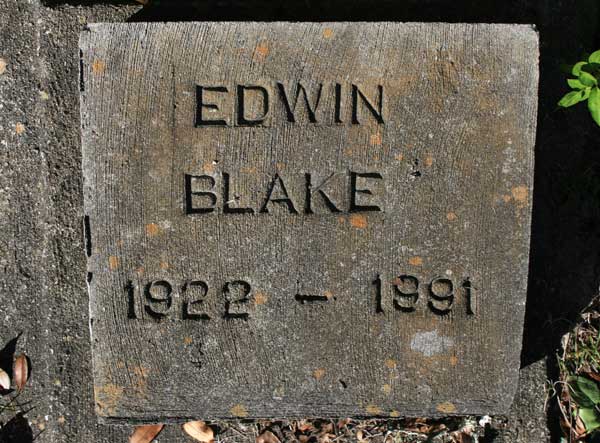 EDWIN BLAKE Gravestone Photo
