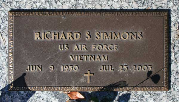 RICHARD S. SIMMONS Gravestone Photo