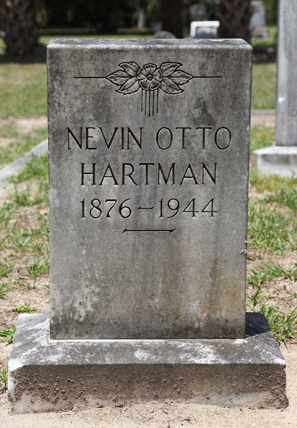 Nevin Otto Hartman Gravestone Photo