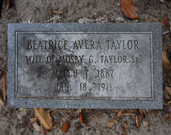 Beatrice Avera Taylor Gravestone Photo