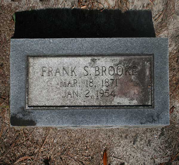 Frank S. Brooke Gravestone Photo
