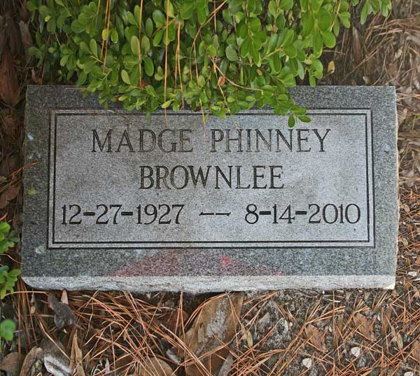 Madge Phinney Brownlee Gravestone Photo