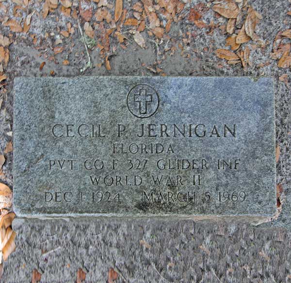 Cecil P. Jernigan Gravestone Photo