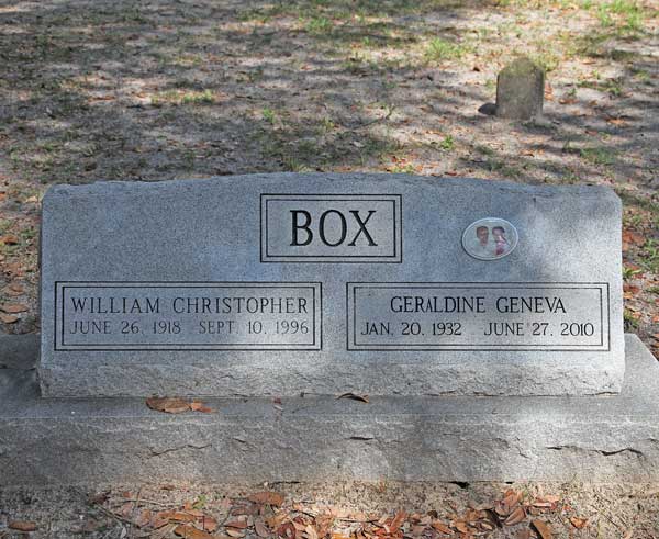 William Christopher & Geraldine Geneva Box Gravestone Photo