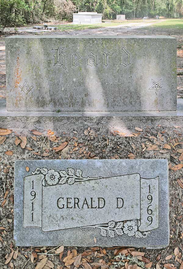 Gerald D. Heard Gravestone Photo