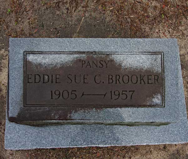 Eddie Sue C. Brooker Gravestone Photo