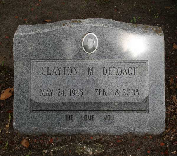 Clayton M. Deloach Gravestone Photo