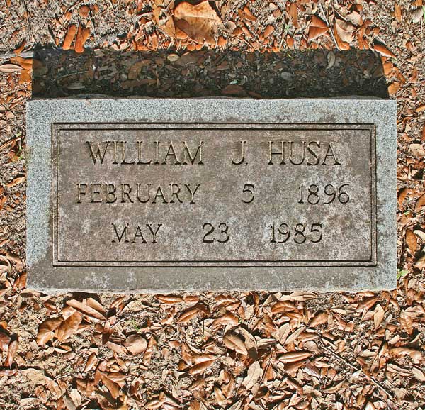 William J. Husa Gravestone Photo
