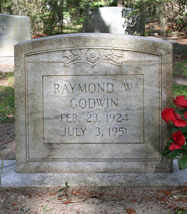 Raymond W. Godwin Gravestone Photo