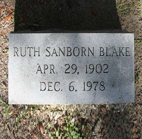 Ruth Sanborn Blake Gravestone Photo
