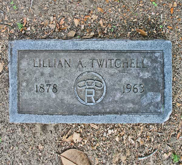 Lillian A. Twitchell Gravestone Photo