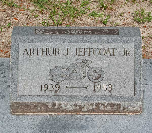 Arthur J. Jeffcoat Gravestone Photo