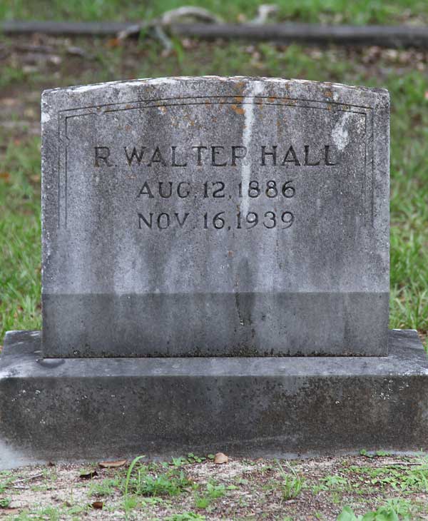 R. Walter Hall Gravestone Photo
