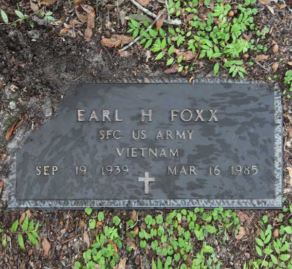 Earl H. Foxx Gravestone Photo