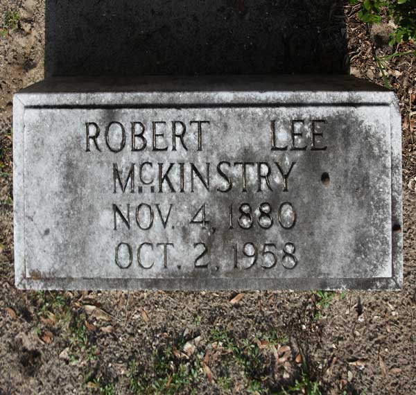 Robert Lee McKinstry Gravestone Photo