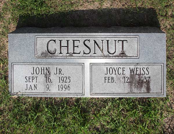 John & Joyce Weiss Chesnut Gravestone Photo