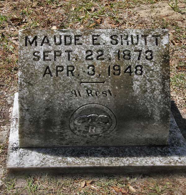 Maude E. Shutt Gravestone Photo