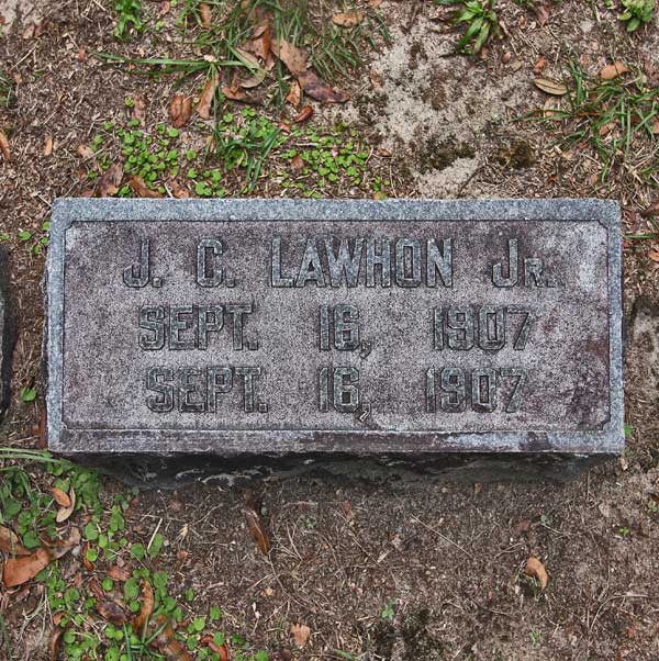 J. C. Lawhon Gravestone Photo