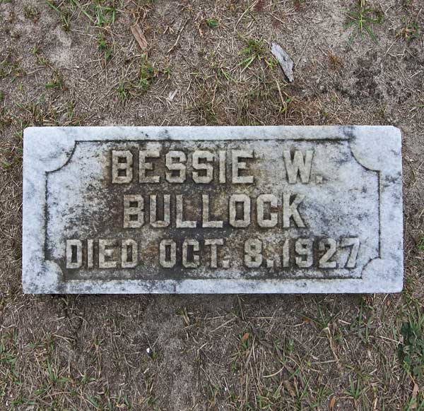 Bessie W. Bullock Gravestone Photo