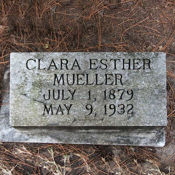 Clara Esther Mueller Gravestone Photo