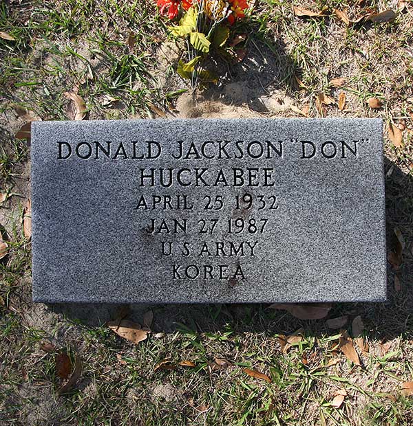 Donald Jackson Huckabee Gravestone Photo