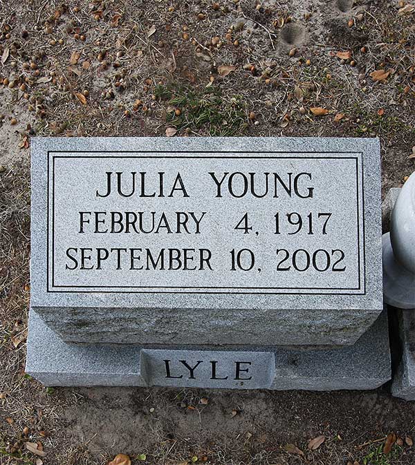 Julia Young Lyle Gravestone Photo