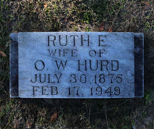 Ruth E. Hurd Gravestone Photo