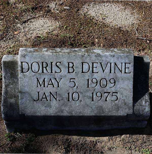 Doris B. Devine Gravestone Photo