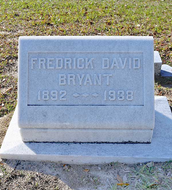 Frederick David Bryant Gravestone Photo