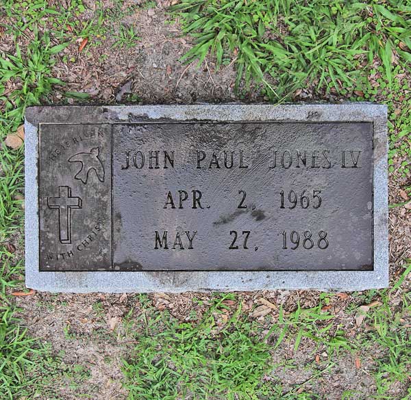 John Paul Jones Gravestone Photo