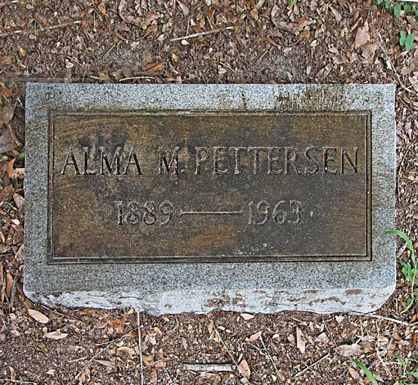 Alma M. Pettersen Gravestone Photo