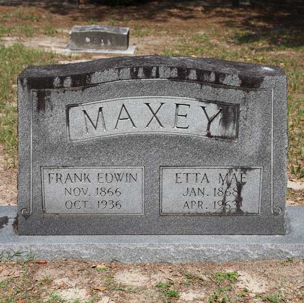 Frank Edwin & Etta Mae Maxey Gravestone Photo