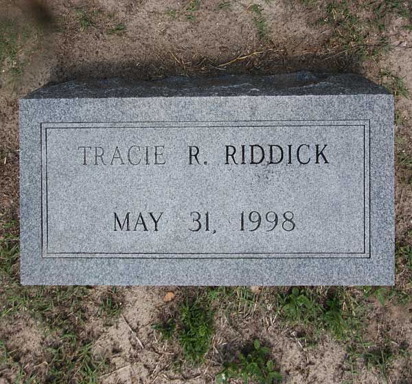 Tracie R. Riddick Gravestone Photo