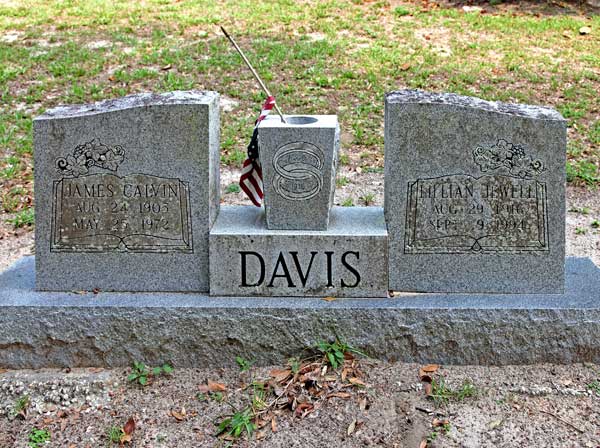 James Calvin & Lillian Jewell Davis Gravestone Photo