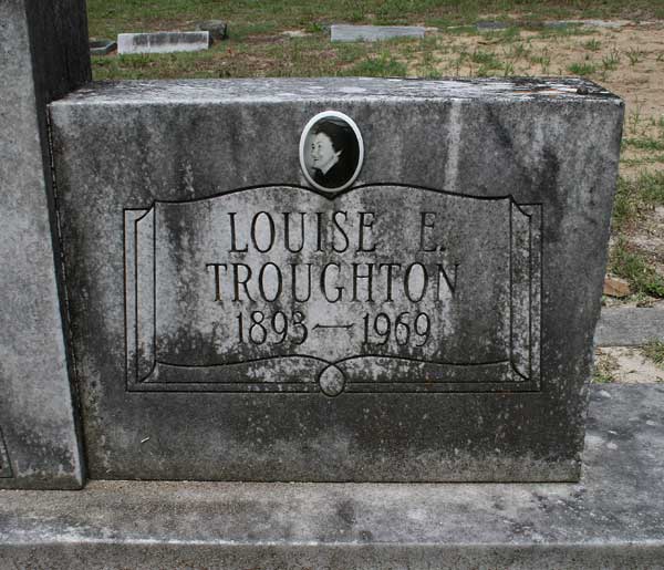 Louise E. Troughton Gravestone Photo