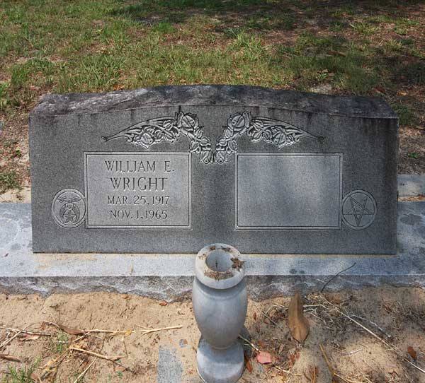 William E. Wright Gravestone Photo