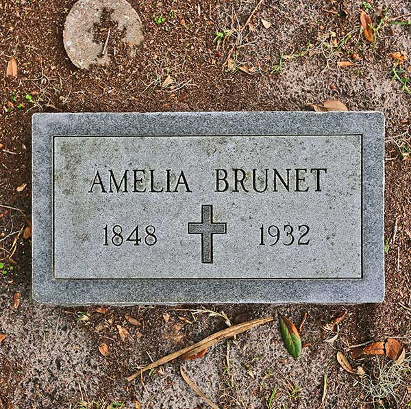 Amelia Brunet Gravestone Photo