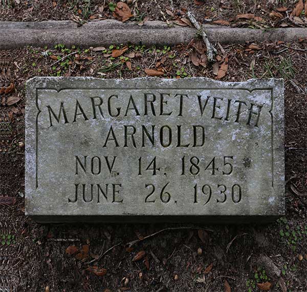 Margaret Veith Arnold Gravestone Photo