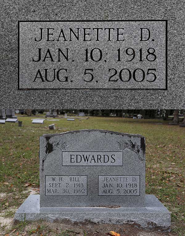 Jeanette D. Edwards Gravestone Photo