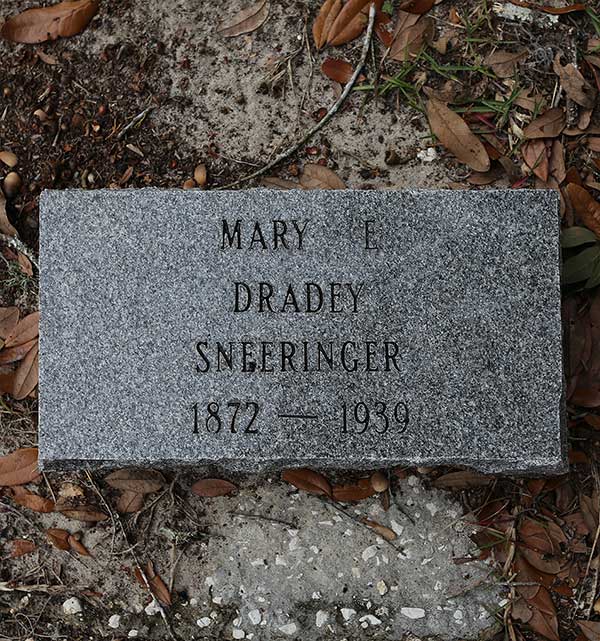 Mary E. Dradey Sneeringer Gravestone Photo