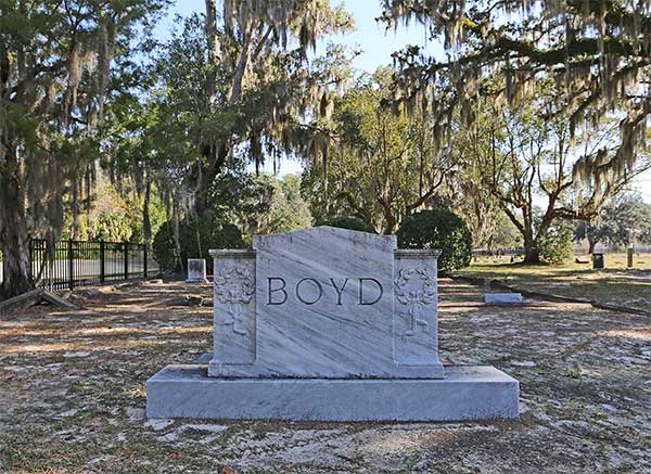  Boyd Family Monument Gravestone Photo