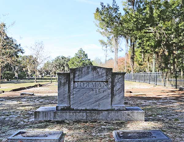  Dorman Family Monument Gravestone Photo