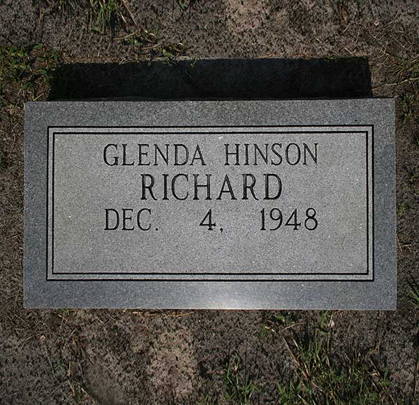 Glenda Hinson Richard Gravestone Photo