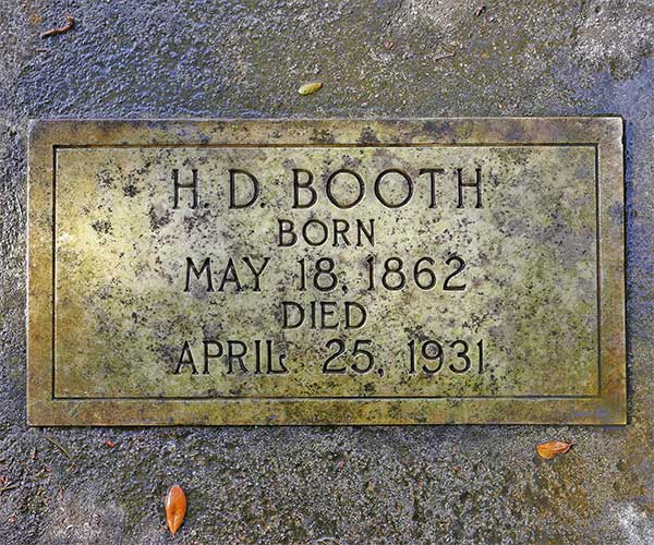 H. D. Booth Gravestone Photo