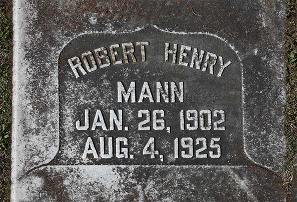 Robert Henry Mann Gravestone Photo