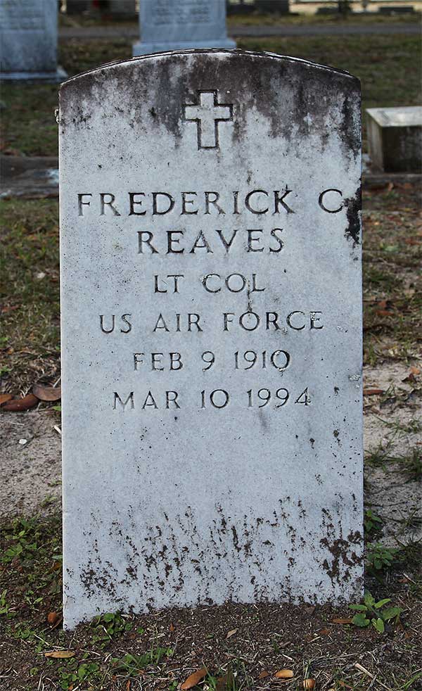 Fredrick C. Reaves Gravestone Photo