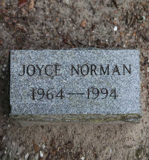 Joyce Norman Gravestone Photo